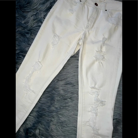 Pacsun High-Waisted Jeans - Size 27W | Color: White - Picture 4 of 7